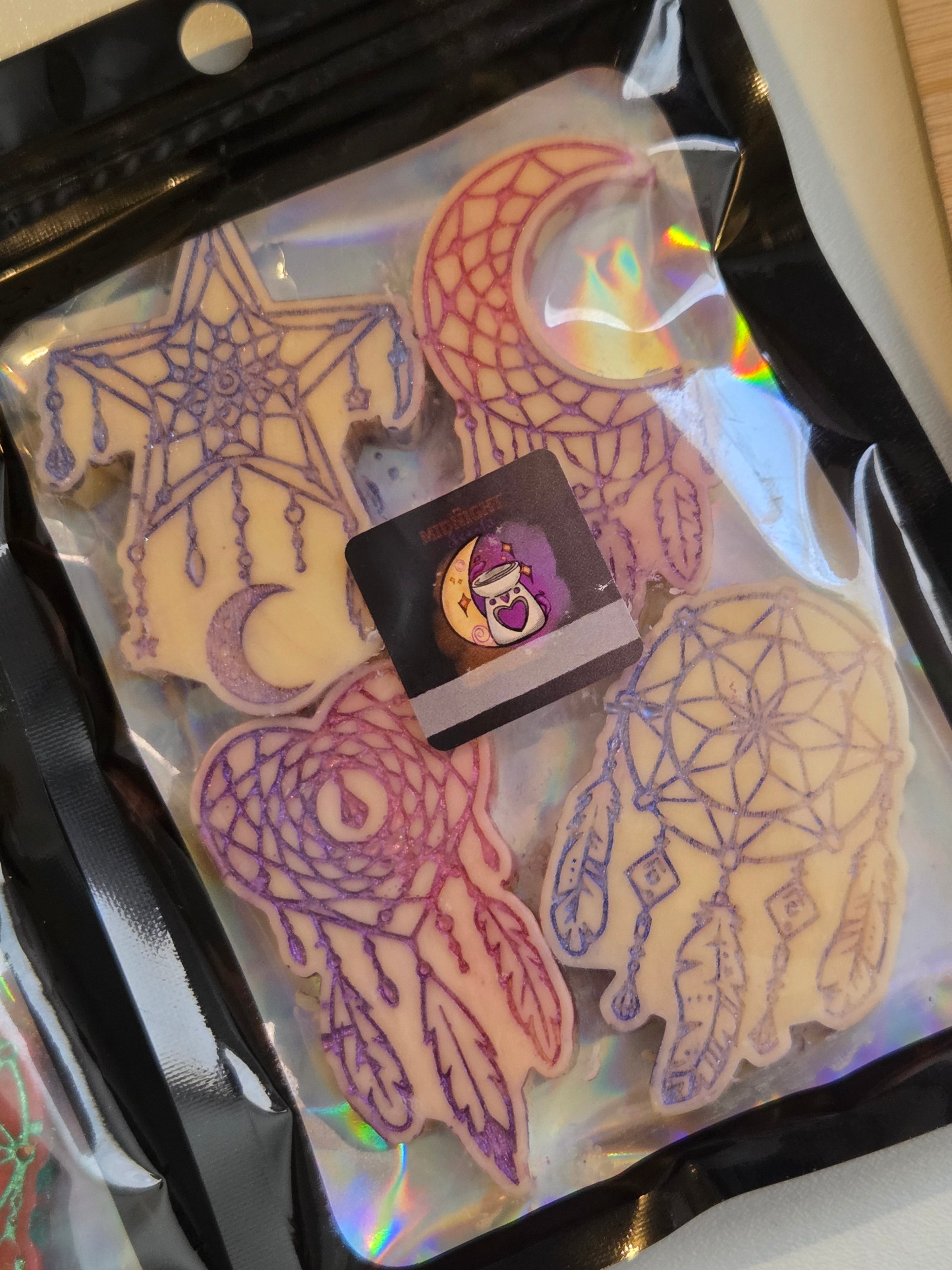DREAMCATCHER MELTS.