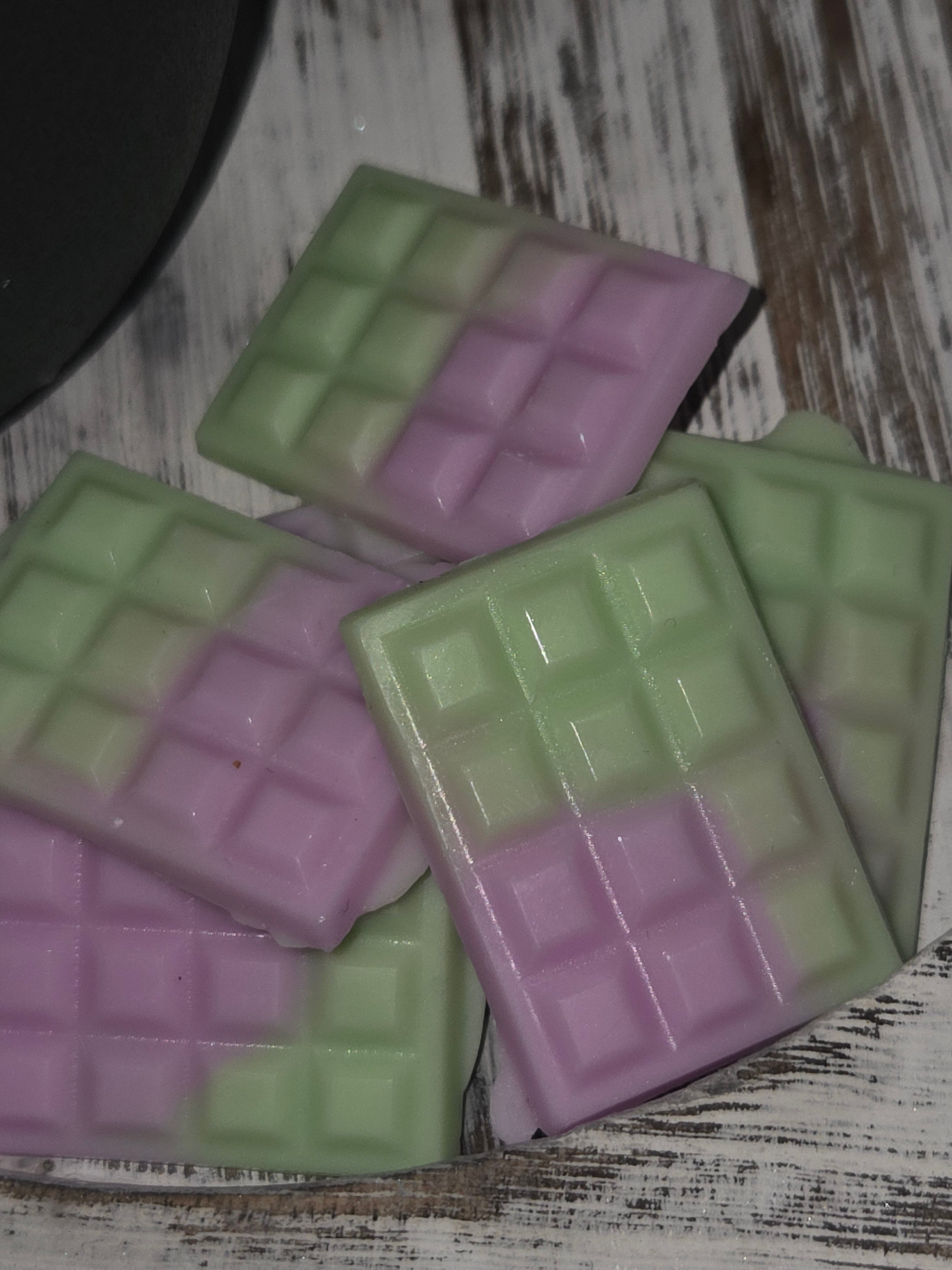 MINI WAFFLES.